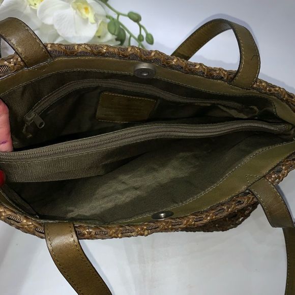 Fossil Brown Woven Tote Bag - Picture 9 of 13